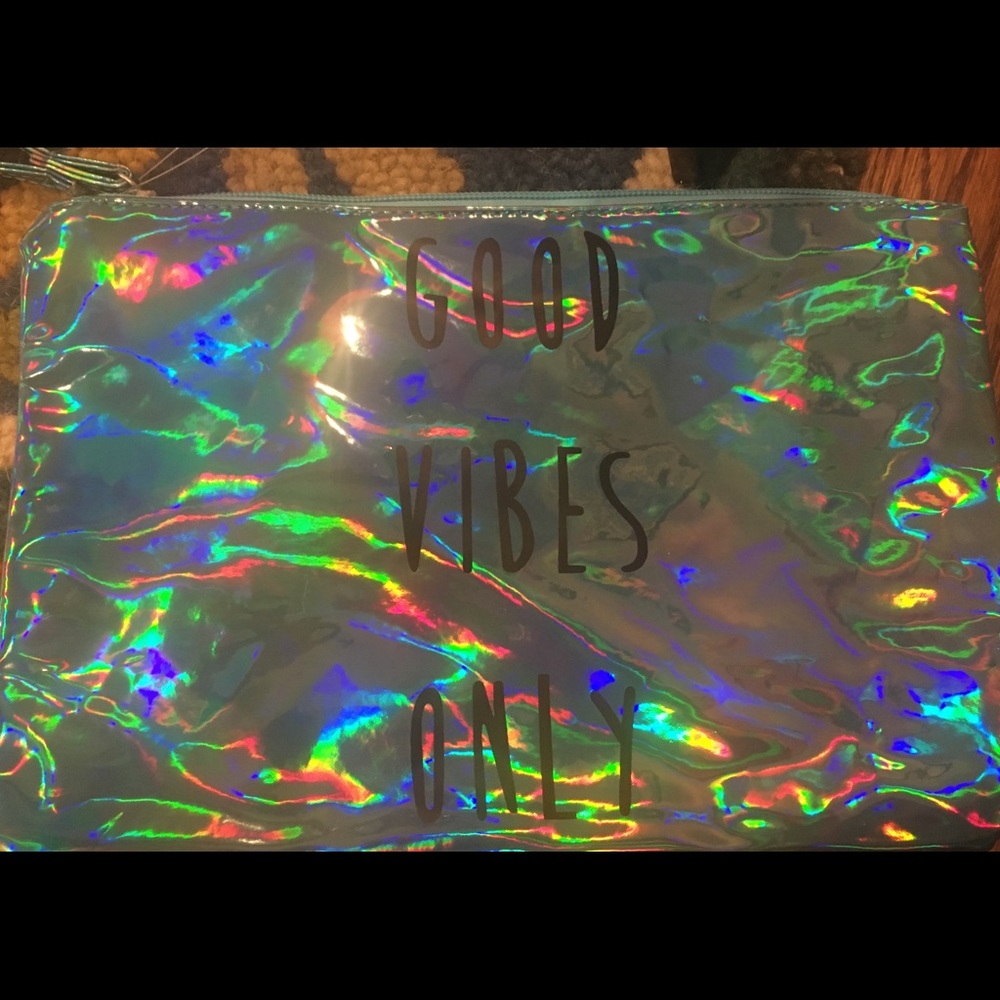 A hand bag